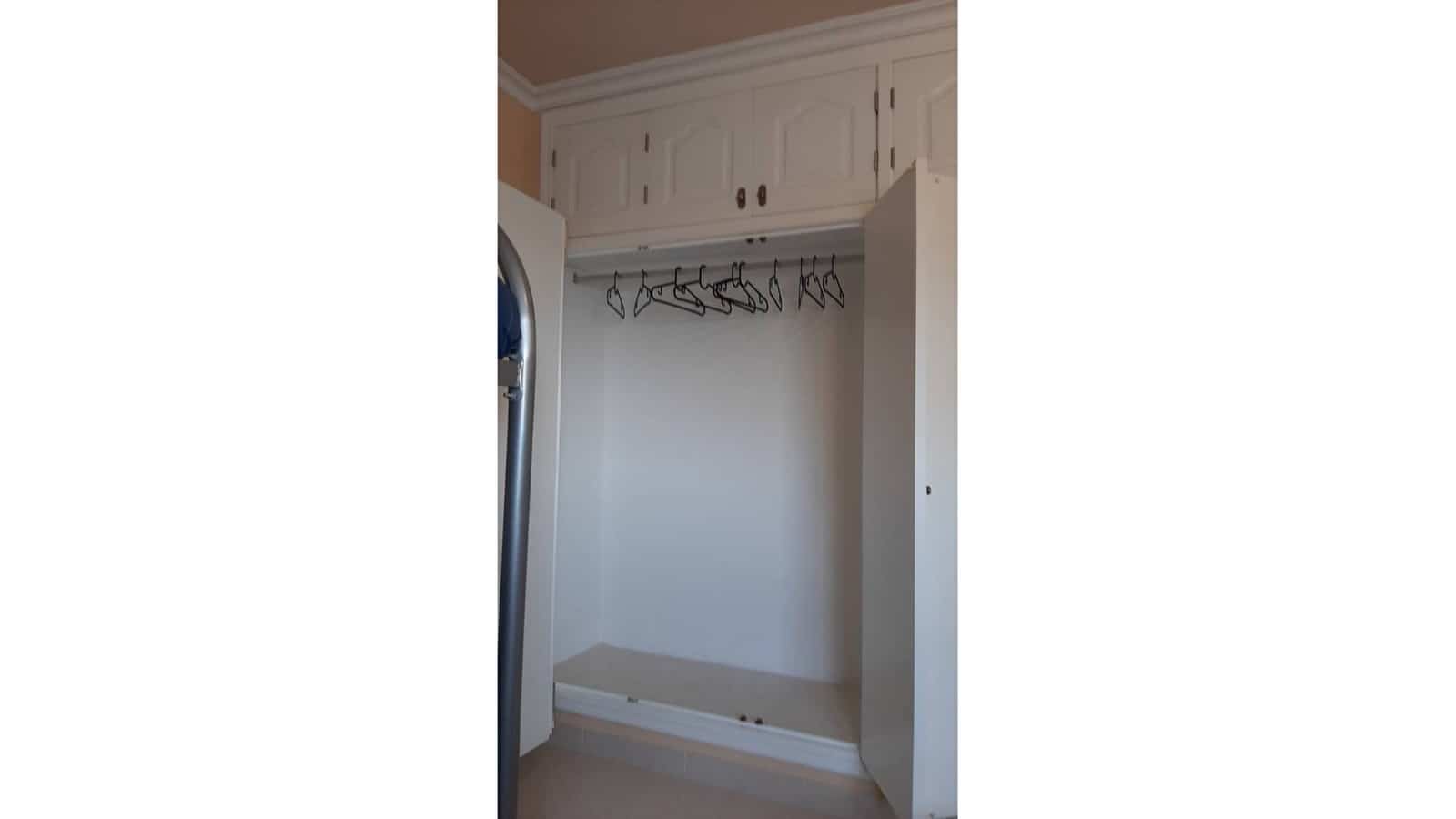 3 sypialnia Willa na sprzedaż w La Manga del Mar Menor z basenem - 780 000 € (Ref: 9023855)