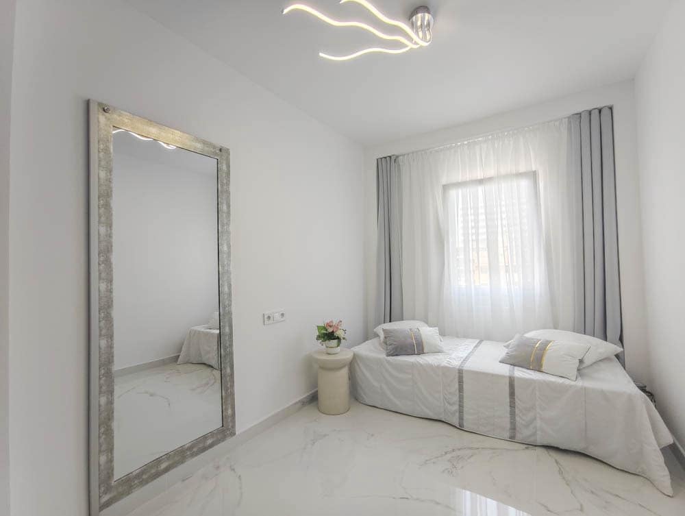 4 soveværelse Lejlighed til salg i L'Arenal / S'Arenal - € 595.000 (Ref: 9033360)