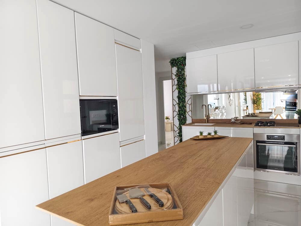 4 soveværelse Lejlighed til salg i L'Arenal / S'Arenal - € 595.000 (Ref: 9033360)