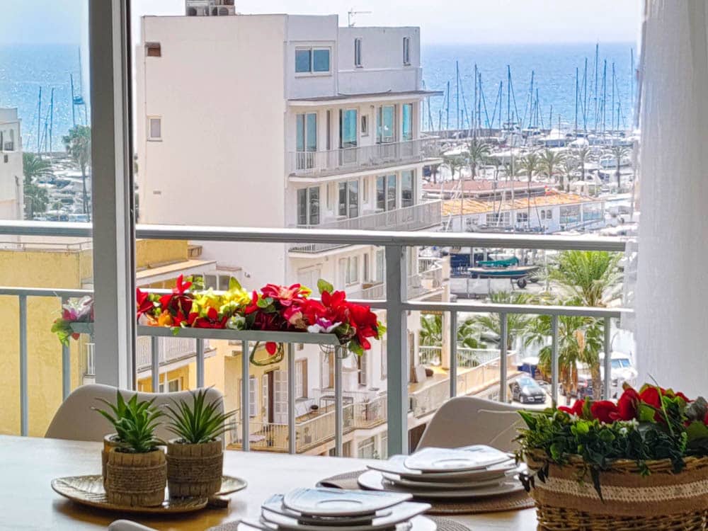 4 soveværelse Lejlighed til salg i L'Arenal / S'Arenal - € 595.000 (Ref: 9033360)