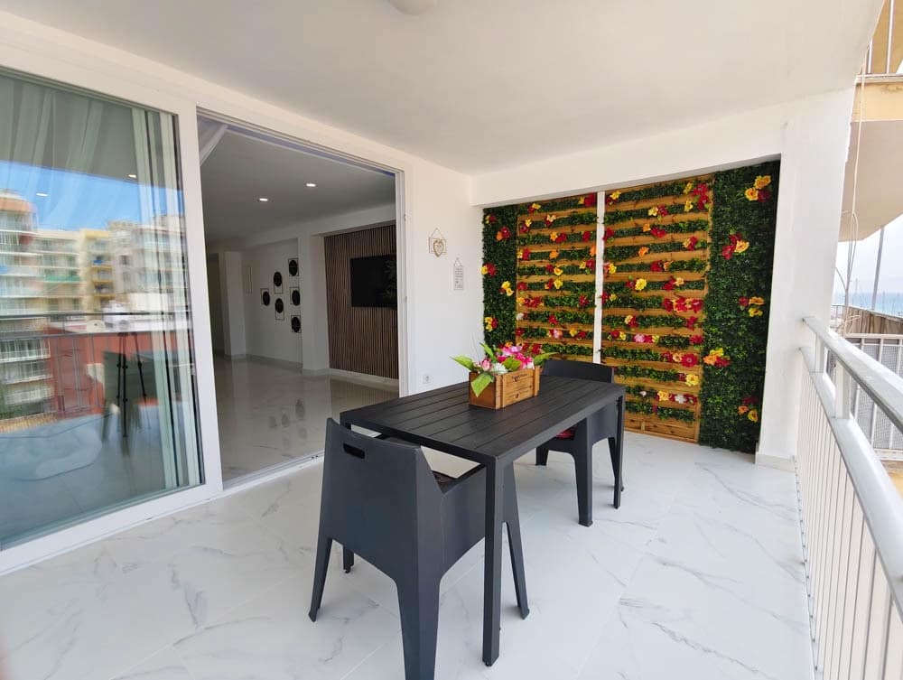 3 soveværelse Lejlighed til salg i L'Arenal / S'Arenal - € 495.000 (Ref: 9036055)