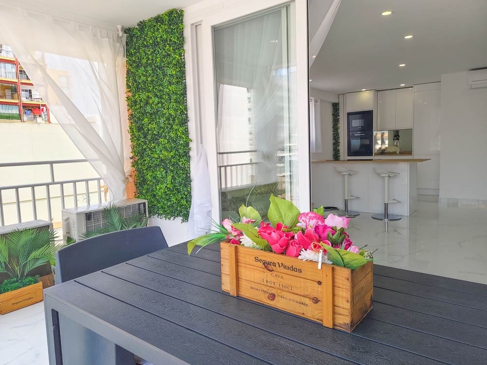 3 soveværelse Lejlighed til salg i L'Arenal / S'Arenal - € 495.000 (Ref: 9036055)