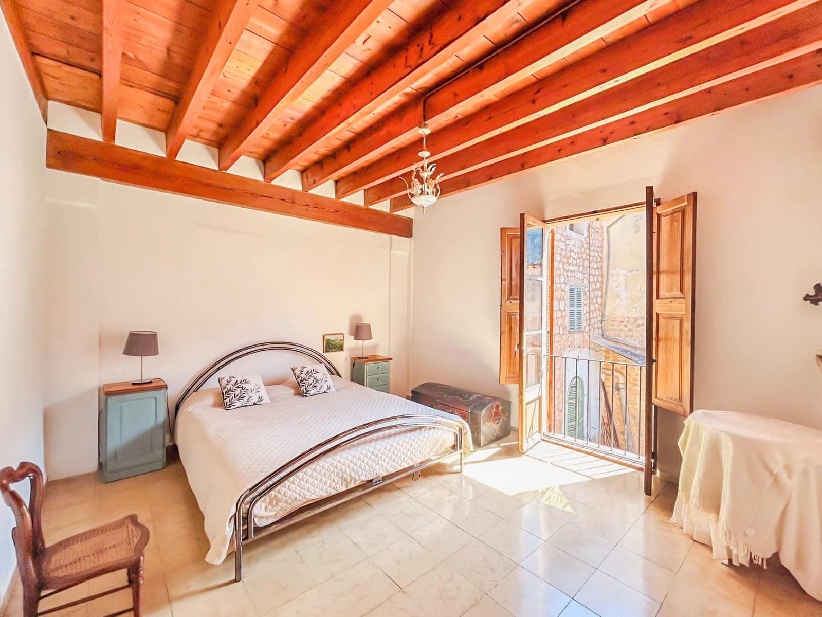 6 soveværelse Rækkehus til salg i Soller - € 980.000 (Ref: 9043985)