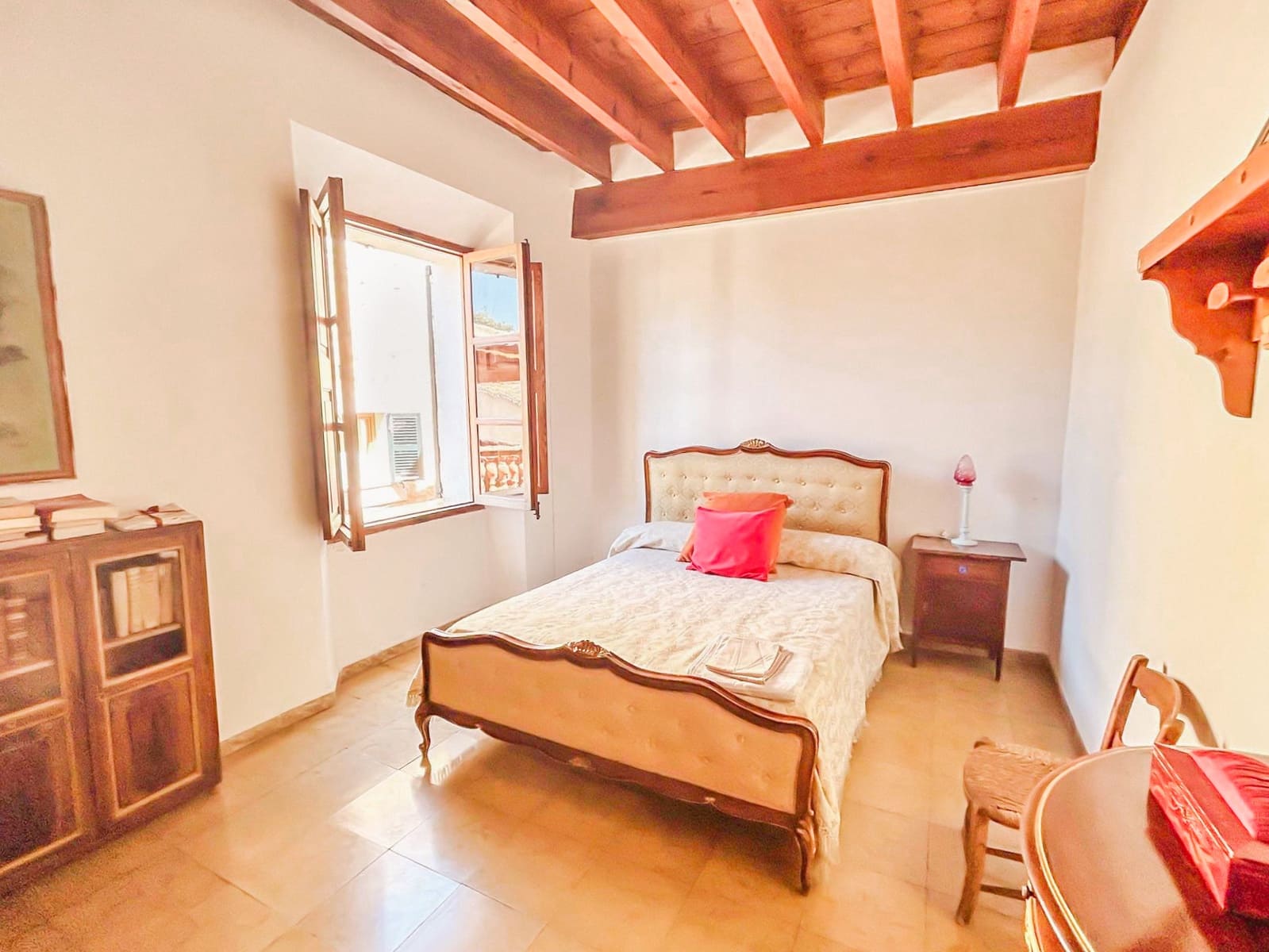 6 soveværelse Rækkehus til salg i Soller - € 980.000 (Ref: 9043985)