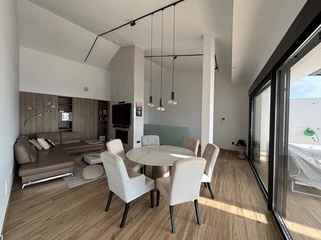 3 makuuhuone Kattohuoneisto myytävänä paikassa Los Cuarteros, San Pedro del Pinatar mukana uima-altaan 
autotalli - 1 150 000 € (Ref: 9064692)