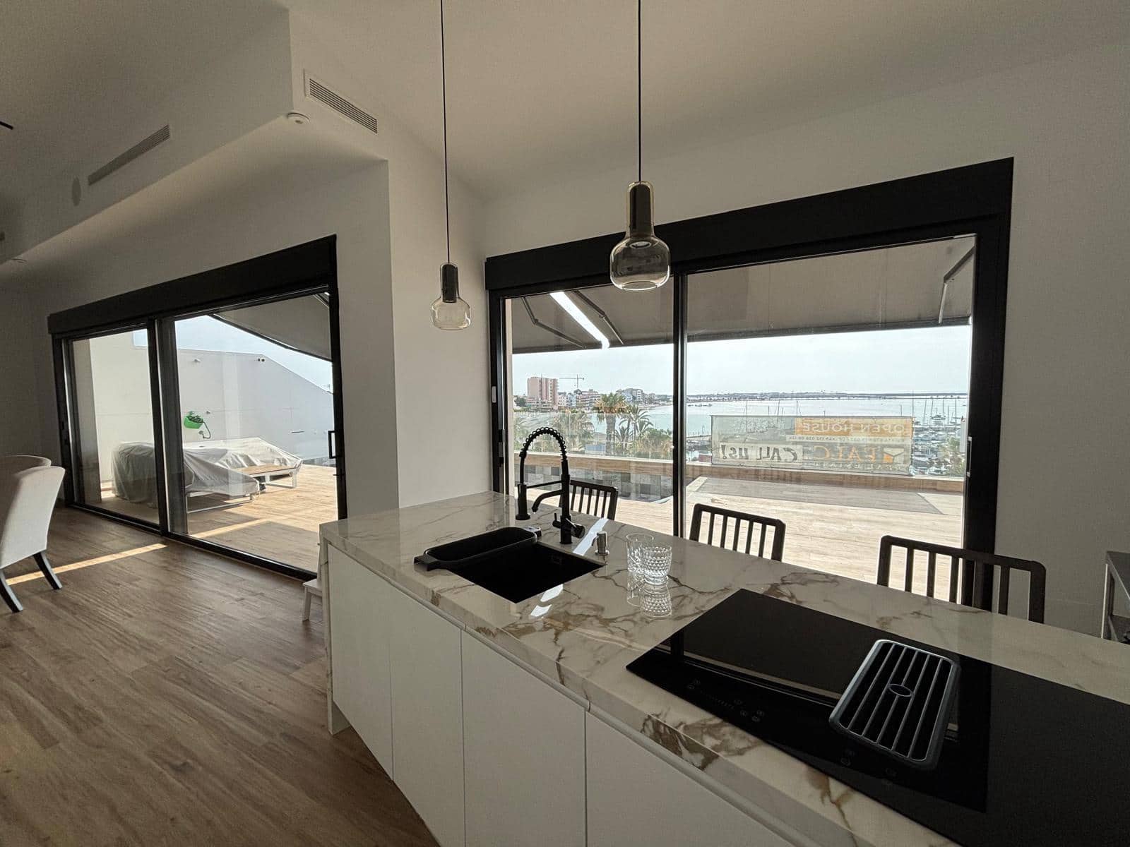 3 soveværelse Penthouse til salg i Los Cuarteros med swimmingpool garage - € 1.150.000 (Ref: 9064692)