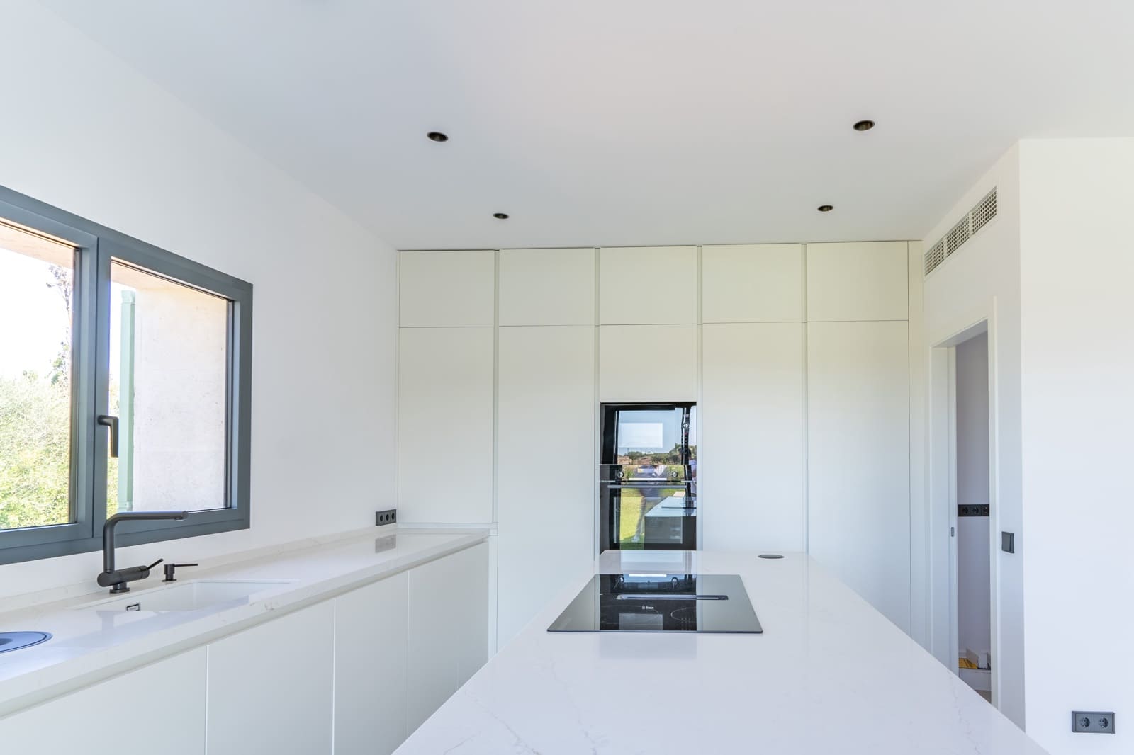 5 soveværelse Finca/Landehus til salg i Campos med swimmingpool garage - € 2.490.000 (Ref: 9073676)