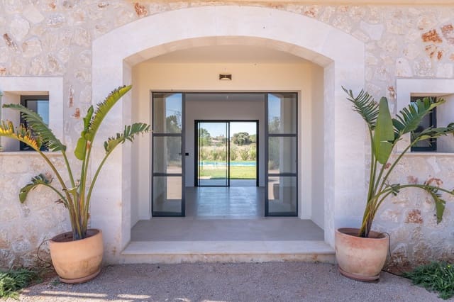 5 slaapkamer Finca/Landhuis te koop in Campos met zwembad garage - € 2.490.000 (Ref: 9073676)