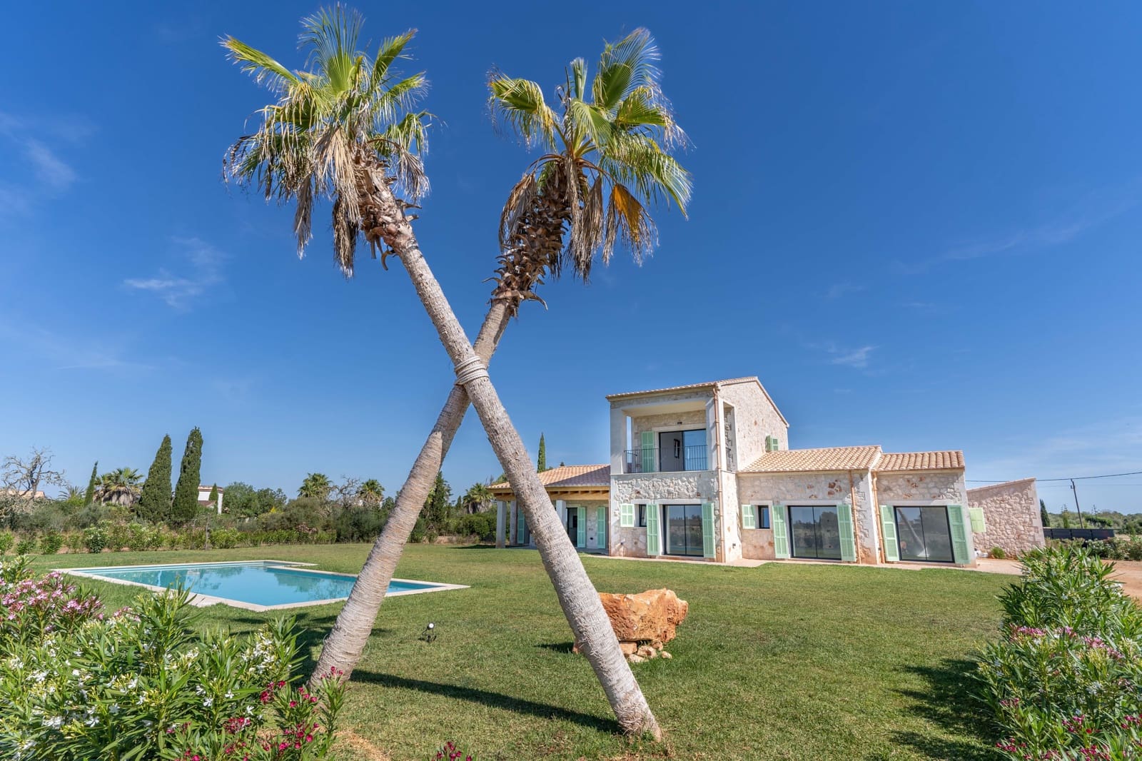 5 soveværelse Finca/Landehus til salg i Campos med swimmingpool garage - € 2.490.000 (Ref: 9073676)