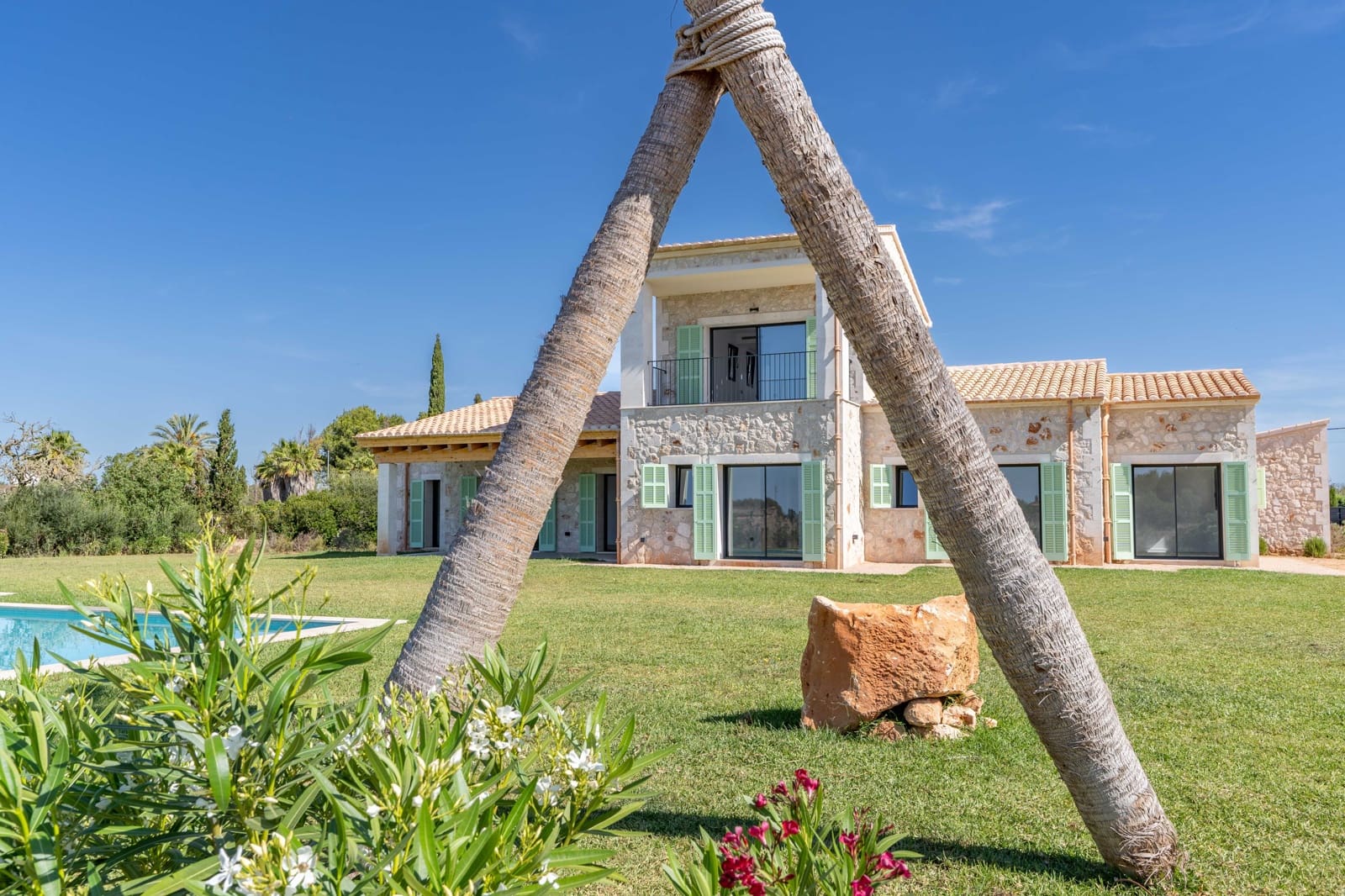 5 soveværelse Finca/Landehus til salg i Campos med swimmingpool garage - € 2.490.000 (Ref: 9073676)