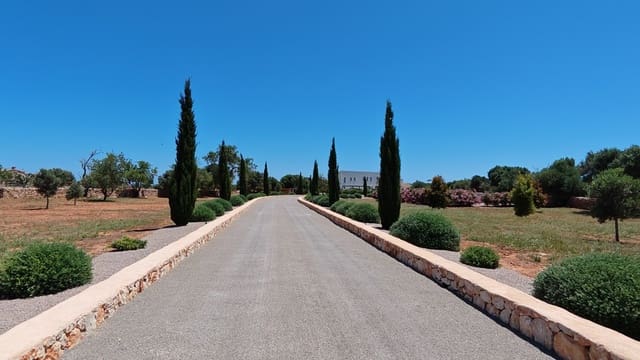 4 slaapkamer Villa te koop in Santanyí met zwembad - € 5.650.000 (Ref: 9076766)