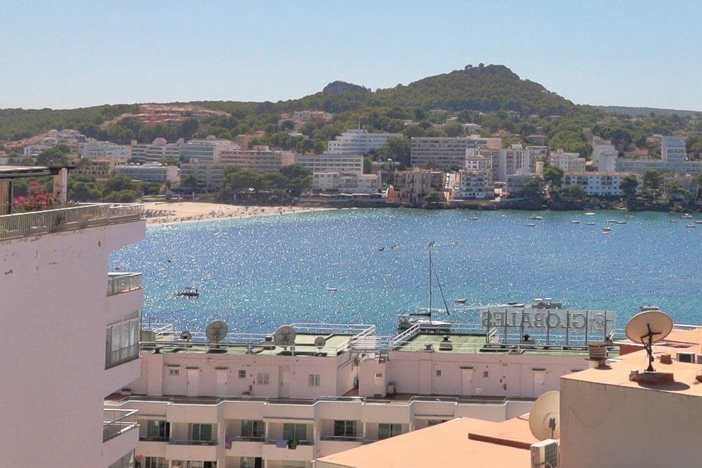 5 soveværelse Villa til salg i Santa Ponsa med swimmingpool - € 4.250.000 (Ref: 9085667)