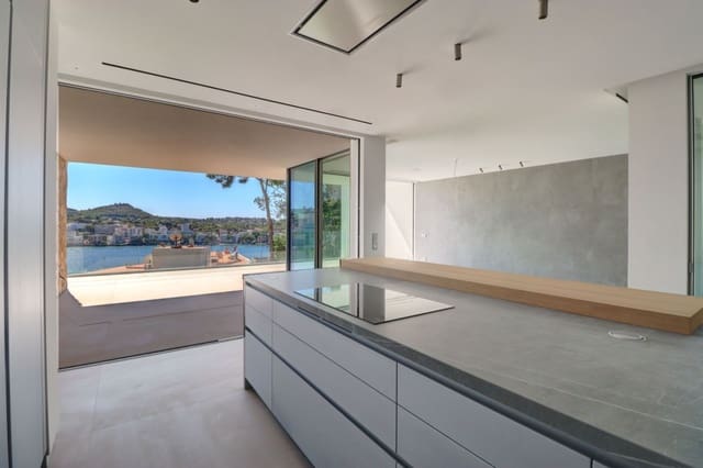 5 soverom Villa til salgs i Santa Ponsa, Calvià med svømmebasseng - € 4 250 000 (Ref: 9085667)