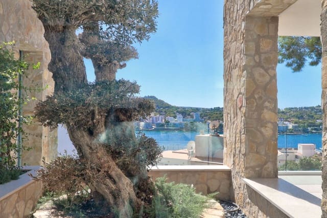 5 soverom Villa til salgs i Santa Ponsa, Calvià med svømmebasseng - € 4 250 000 (Ref: 9085667)