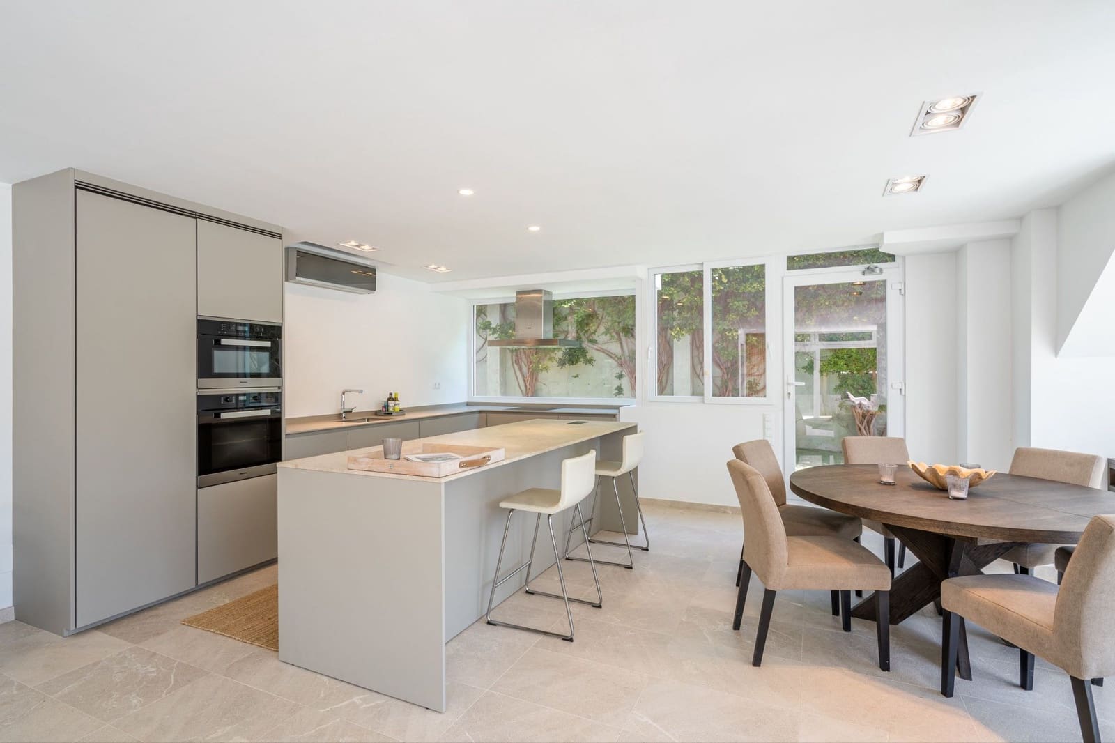 4 soverom Villa til salgs i Bendinat med svømmebasseng - € 2 950 000 (Ref: 9086477)