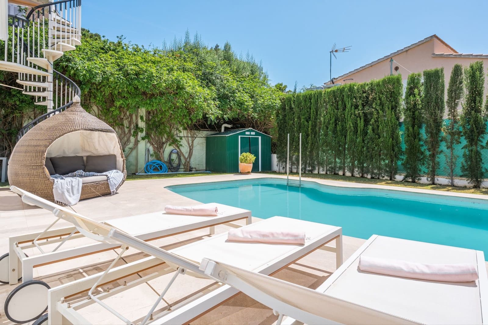 4 soverom Villa til salgs i Bendinat med svømmebasseng - € 2 950 000 (Ref: 9086477)