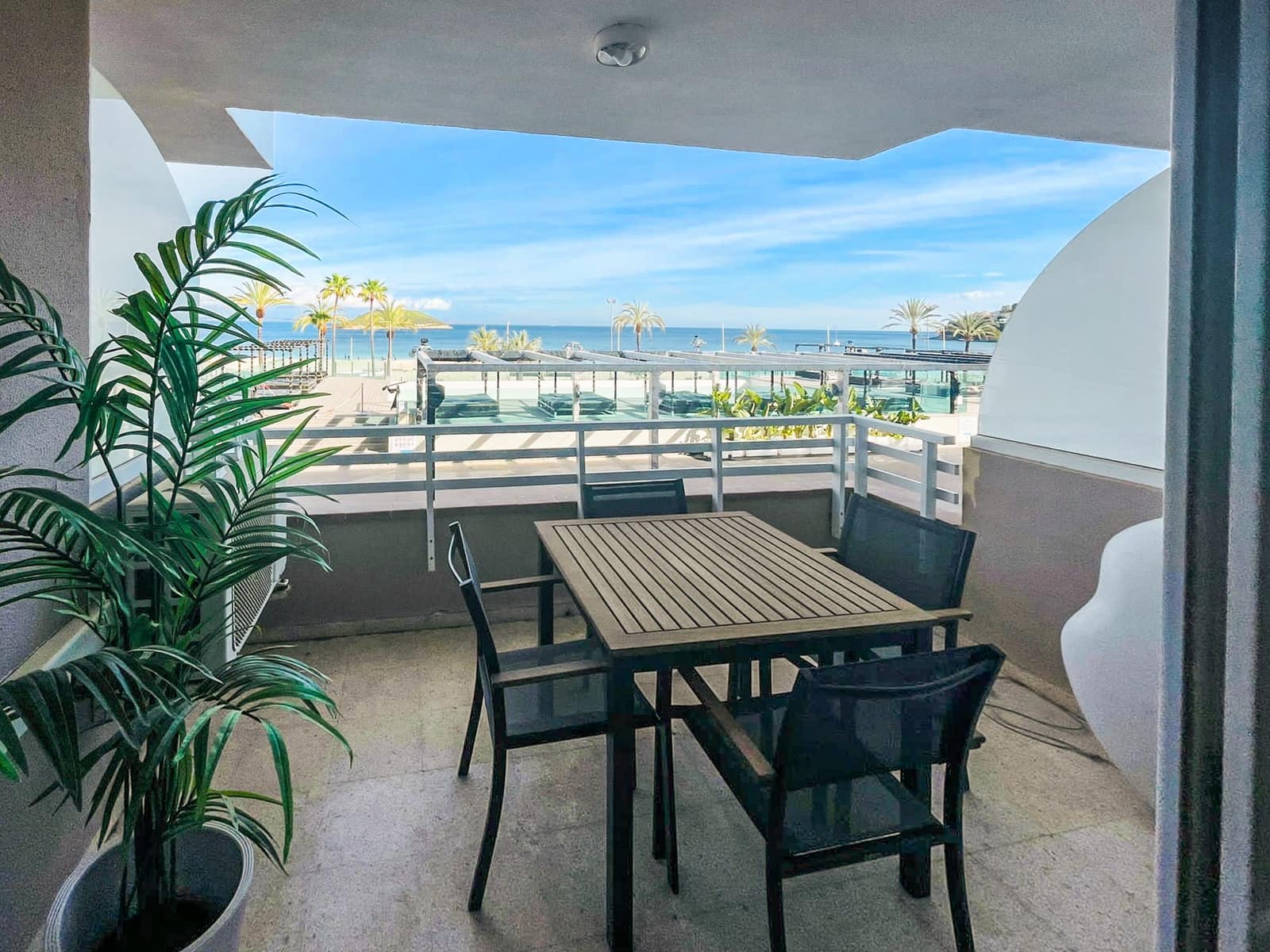 1 soveværelse Lejlighed til salg i Magalluf med swimmingpool garage - € 309.000 (Ref: 9097381)