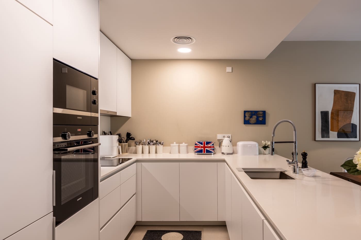 3 soveværelse Lejlighed til salg i Palma de Mallorca med swimmingpool garage - € 785.000 (Ref: 9106770)