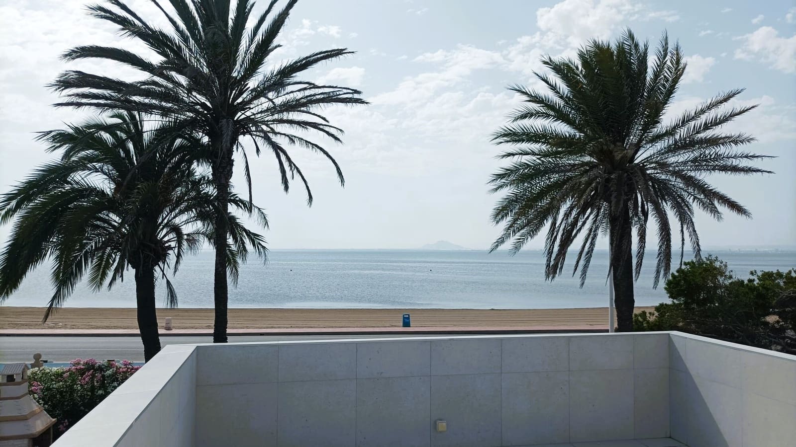 3 soveværelse Villa til salg i La Manga del Mar Menor med swimmingpool garage - € 669.000 (Ref: 9106973)