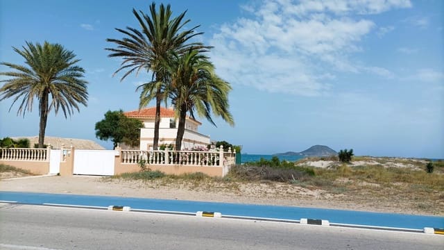 3 soveværelse Villa til salg i La Manga del Mar Menor med swimmingpool garage - € 729.000 (Ref: 9106973)
