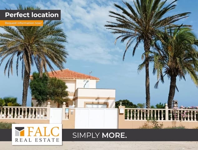 3 soveværelse Villa til salg i La Manga del Mar Menor med swimmingpool garage - € 729.000 (Ref: 9106973)