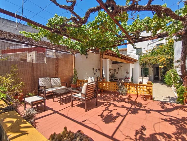 4 quarto Casa em Banda para venda em Santa Margalida com piscina - 595 000 € (Ref: 9108040)