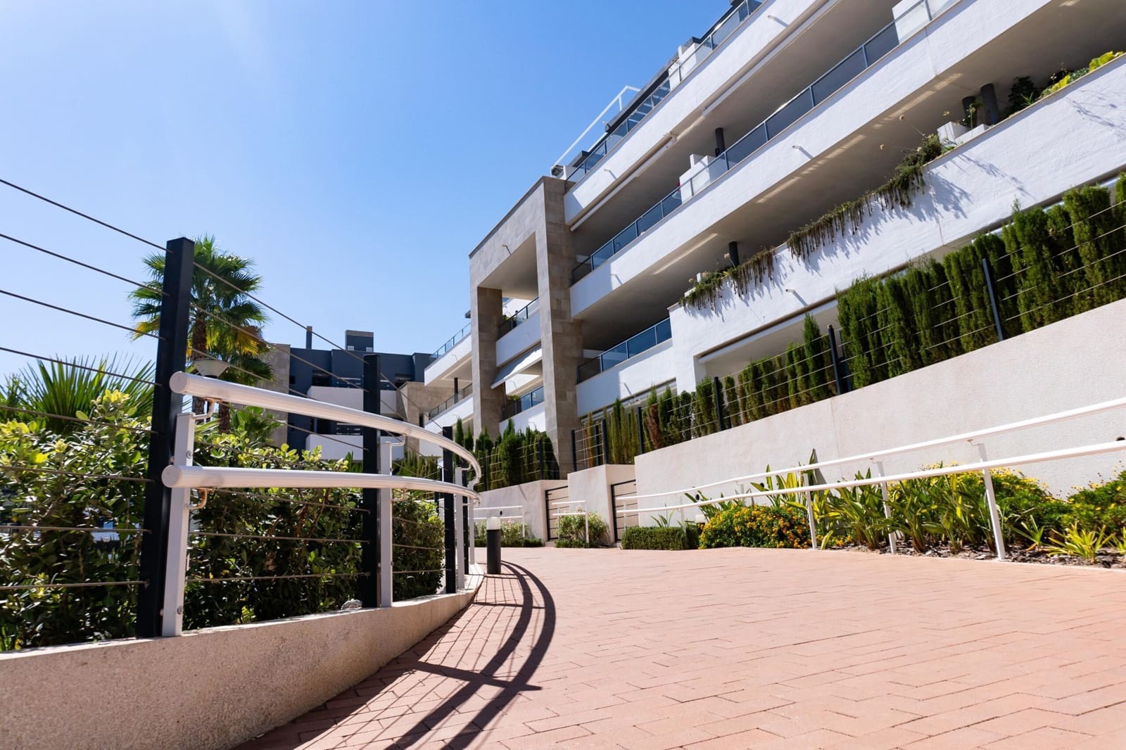 2 soverom Penthouse til salgs i Playa Flamenca med svømmebasseng garasje - € 465 000 (Ref: 9108275)