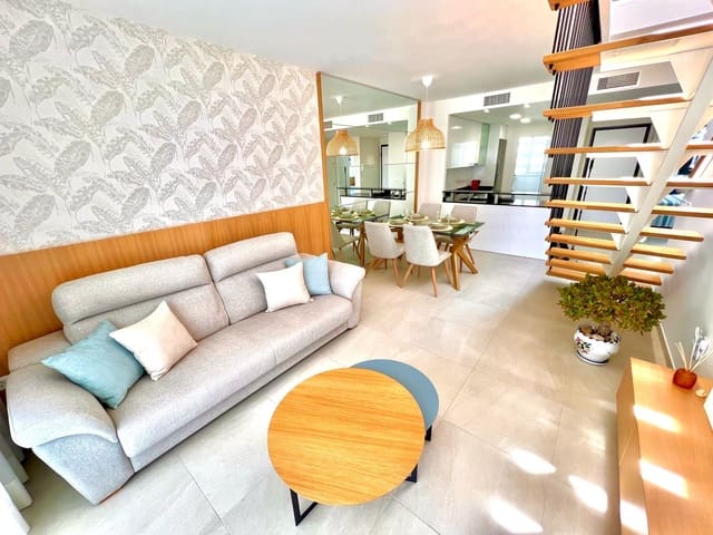 2 soverom Penthouse til salgs i Playa Flamenca, Orihuela med svømmebasseng garasje - € 465 000 (Ref: 9108275)