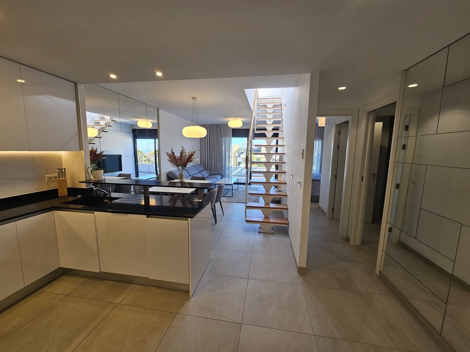 2 soverom Penthouse til salgs i Playa Flamenca med svømmebasseng garasje - € 425 000 (Ref: 9108385)