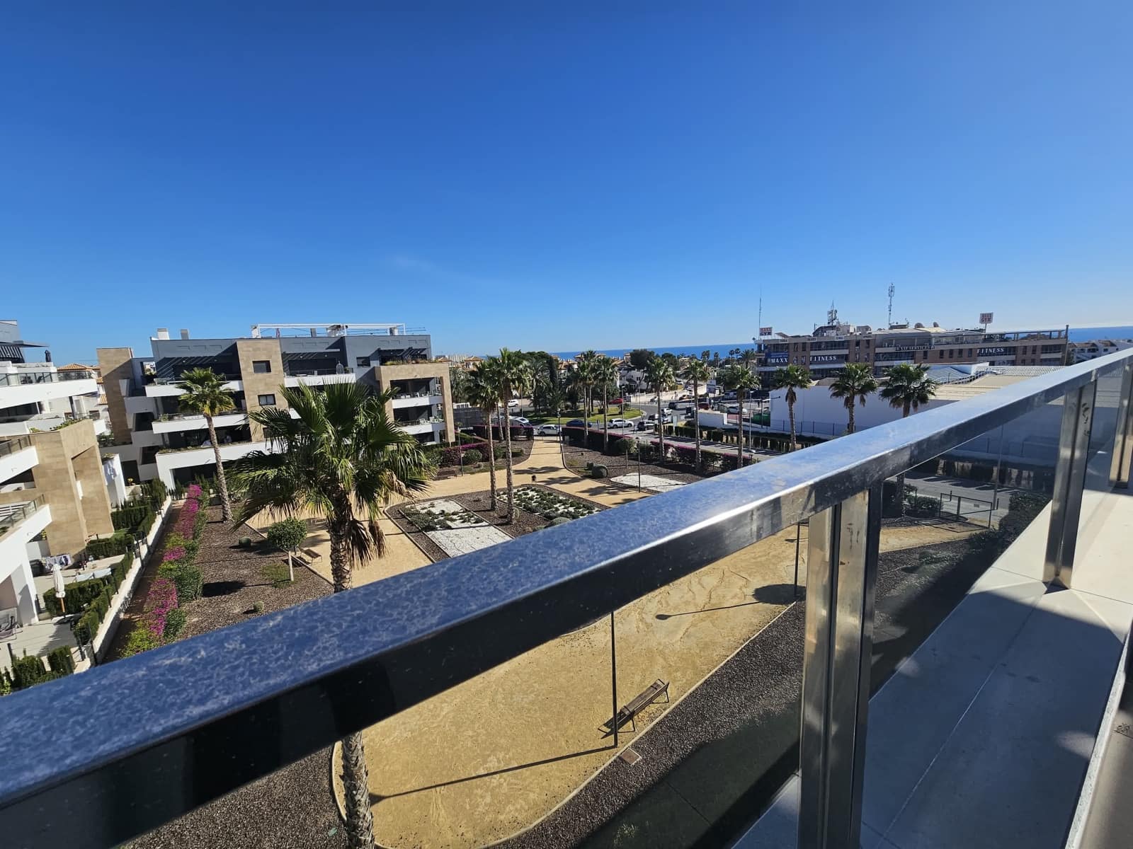 2 soverom Penthouse til salgs i Playa Flamenca med svømmebasseng garasje - € 425 000 (Ref: 9108385)