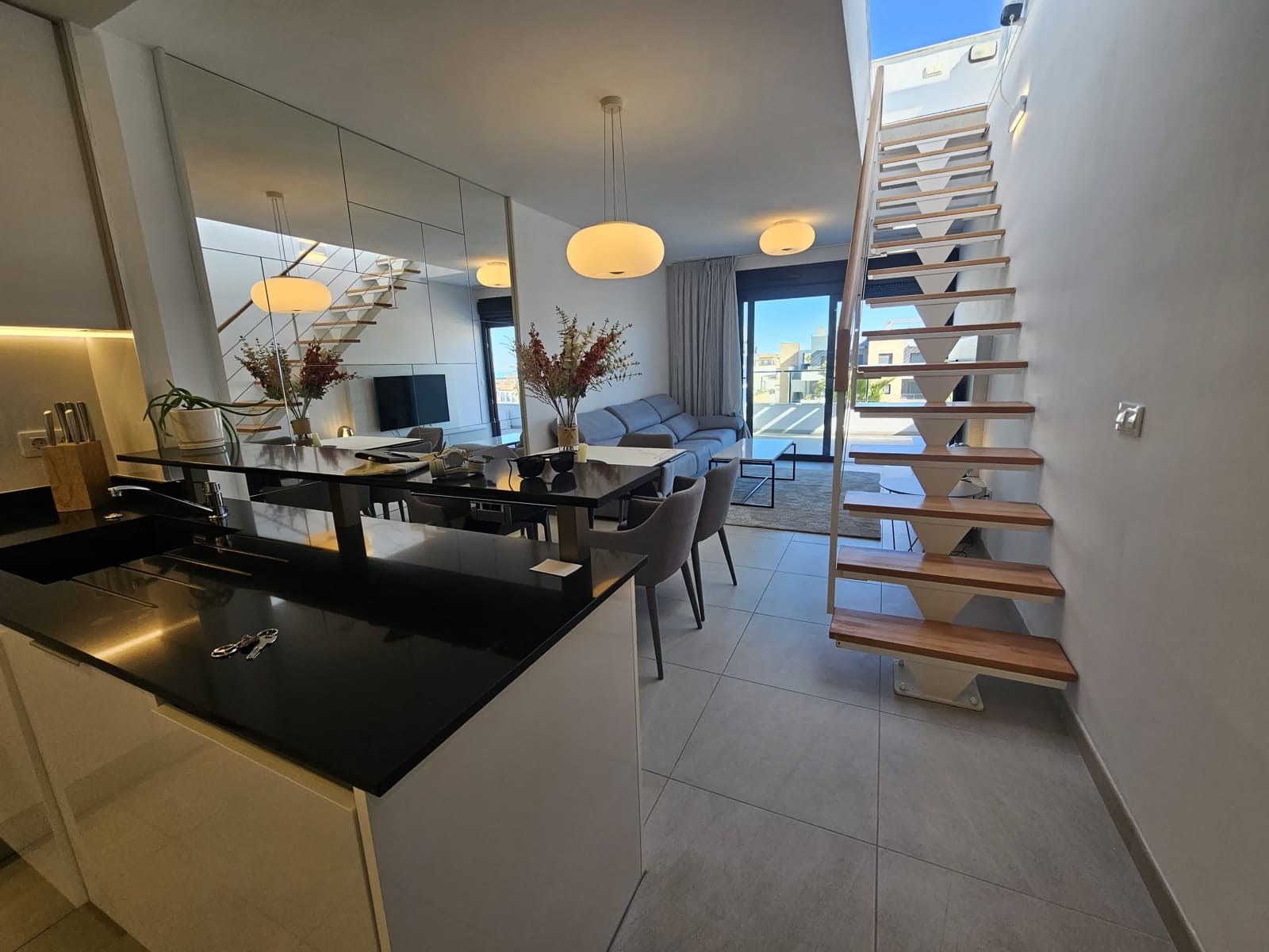 2 soverom Penthouse til salgs i Playa Flamenca med svømmebasseng garasje - € 425 000 (Ref: 9108385)