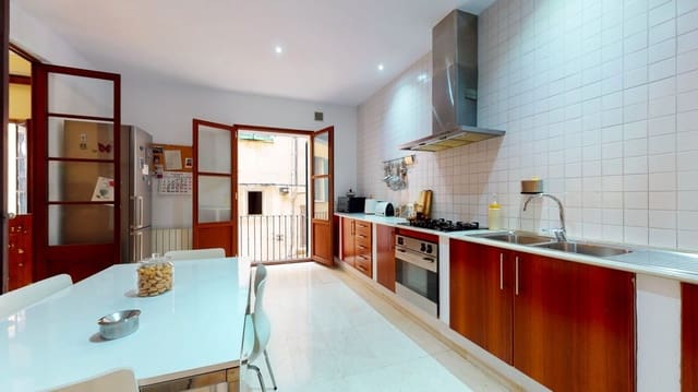 6 soveværelse Byhus til salg i Centro, Palma de Mallorca med garage - € 2.900.000 (Ref: 9111256)