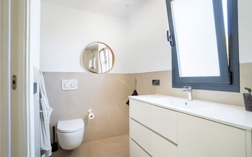 6 sypialnia Willa na sprzedaż w Palmanova z basenem garażem - 1 480 000 € (Ref: 9113360)