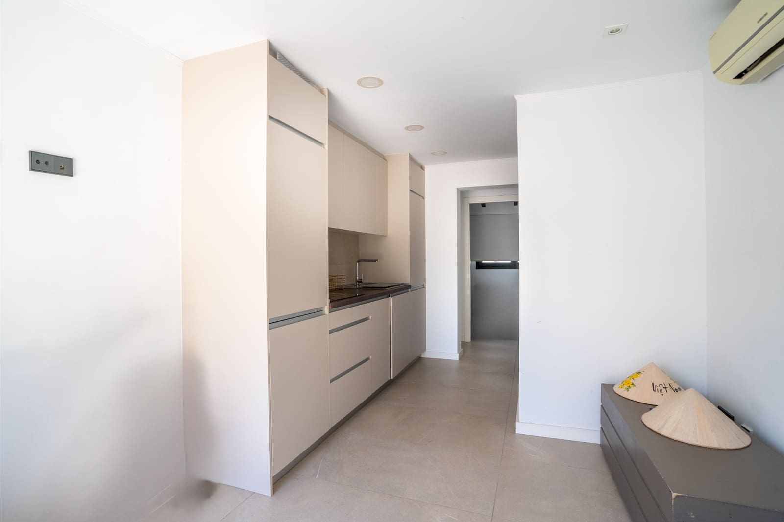 6 sypialnia Willa na sprzedaż w Palmanova z basenem garażem - 1 480 000 € (Ref: 9113360)