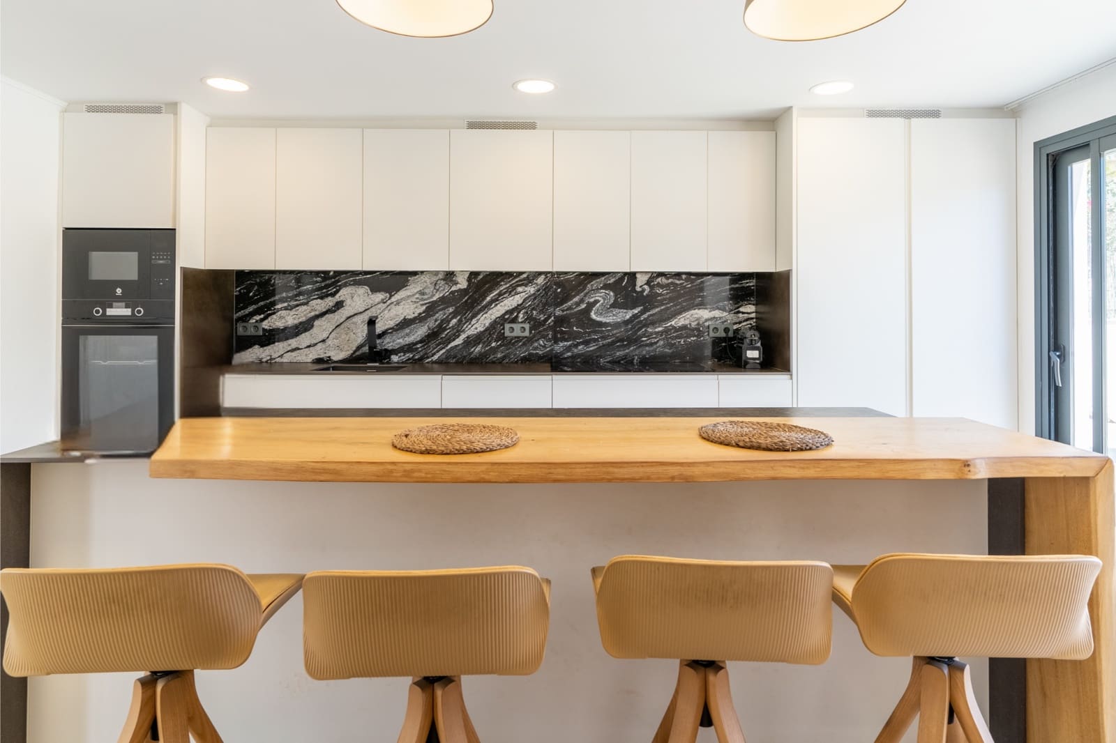 6 sypialnia Willa na sprzedaż w Palmanova z basenem garażem - 1 480 000 € (Ref: 9113360)