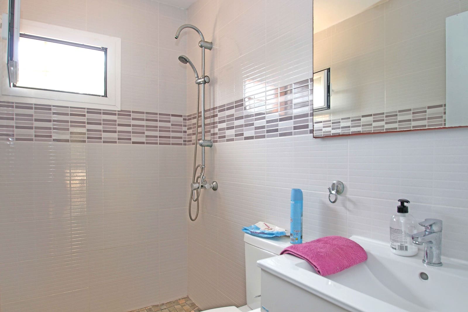 4 sypialnia Finka/Dom wiejski na sprzedaż w Llucmajor z basenem garażem - 770 000 € (Ref: 9114446)