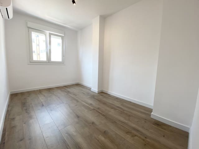 3 soveværelse Lejlighed til salg i El Camp d'en Serralta, Palma de Mallorca - € 530.000 (Ref: 9117192)