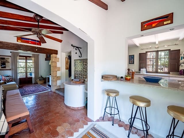 4 slaapkamer Finca/Landhuis te koop in Puigpunyent met zwembad - € 2.000.000 (Ref: 9127011)