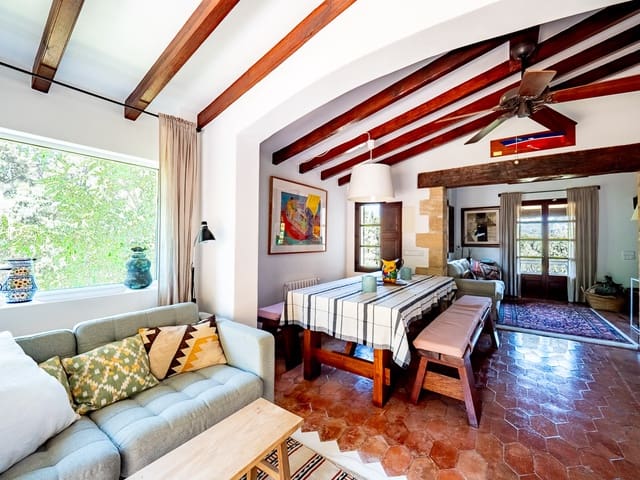 4 slaapkamer Finca/Landhuis te koop in Puigpunyent met zwembad - € 2.000.000 (Ref: 9127011)