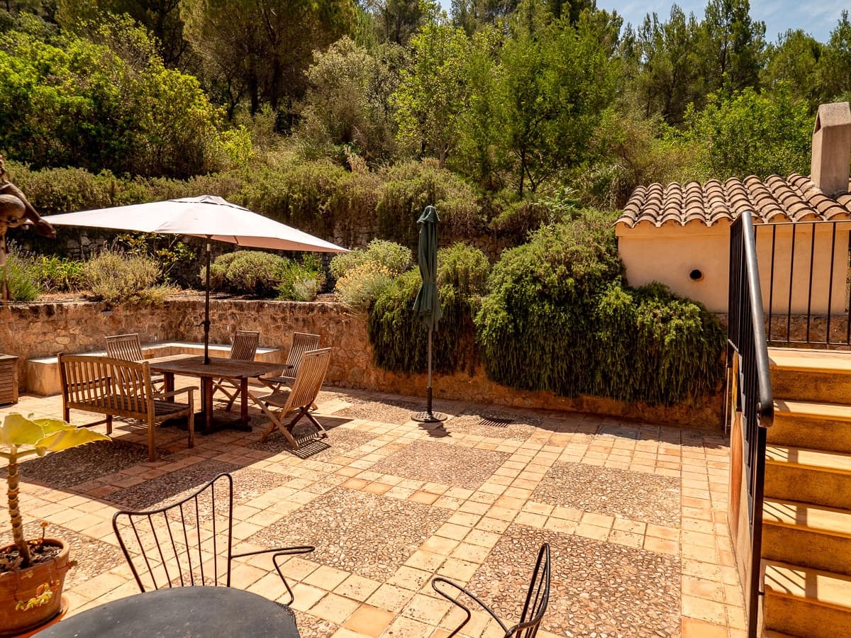 4 soveværelse Finca/Landehus til salg i Puigpunyent med swimmingpool - € 2.000.000 (Ref: 9127011)