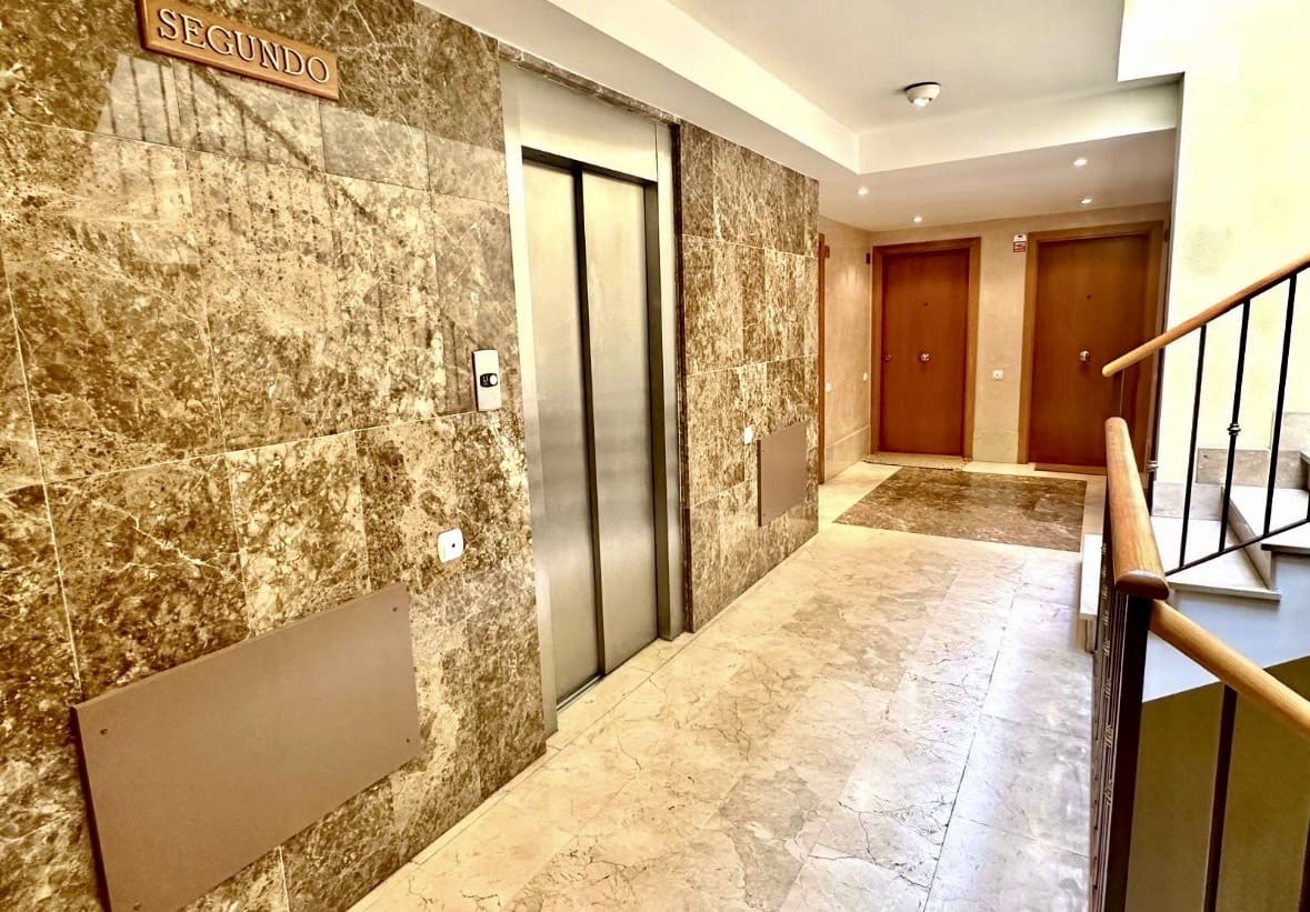 2 sypialnia Apartament na sprzedaż w Palma de Mallorca z basenem garażem - 860 000 € (Ref: 9144506)