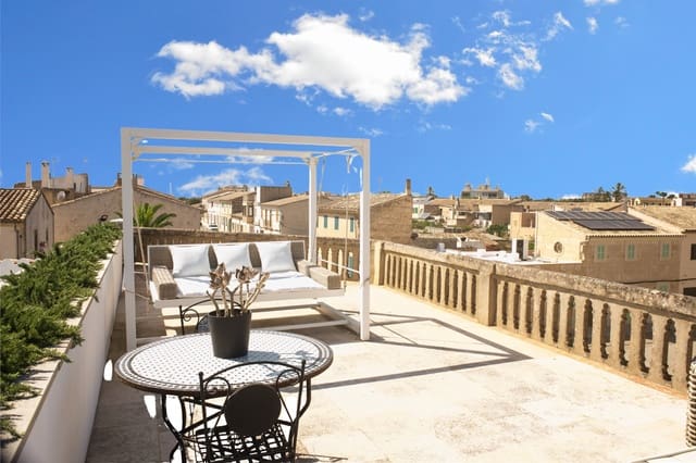 3 soveværelse Byhus til salg i Ses Salines med swimmingpool garage - € 1.790.000 (Ref: 9147978)