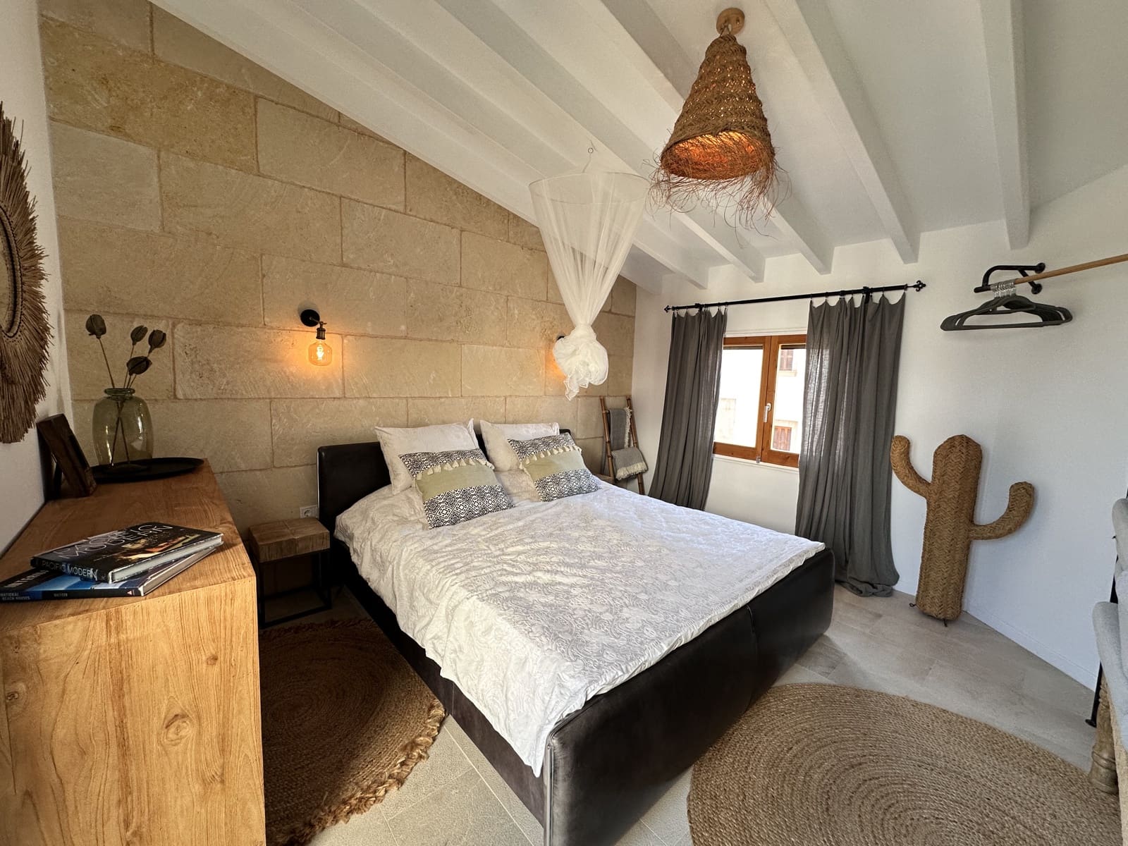 3 bedroom Townhouse for sale in Ses Salines with pool garage - € 1,690,000 (Ref: 9147978)