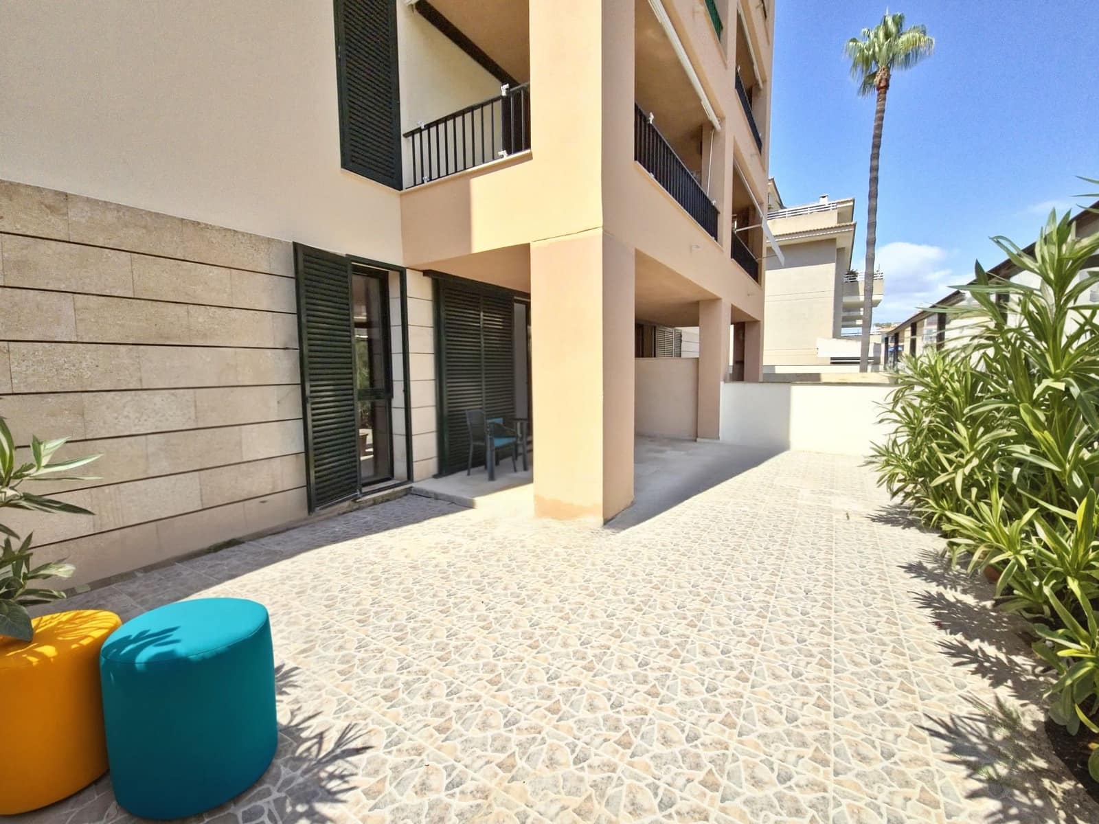 1 sypialnia Apartament na sprzedaż w Sa Coma z basenem garażem - 349 900 € (Ref: 9158725)