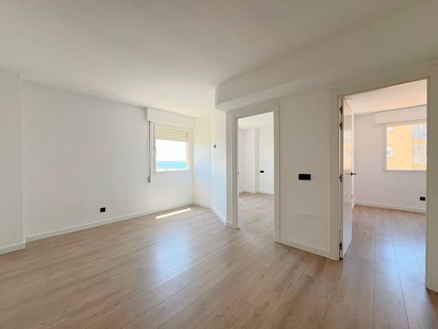 2 bedroom Apartment for sale in Es Molinar / El Molinar, Palma de Mallorca - € 409,000 (Ref: 9159952)