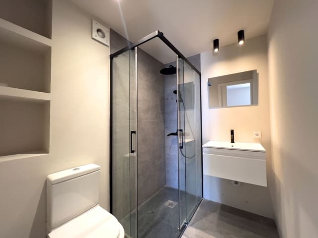 4 bedroom Apartment for sale in Es Molinar / El Molinar, Palma de Mallorca with garage - € 645,000 (Ref: 9159953)