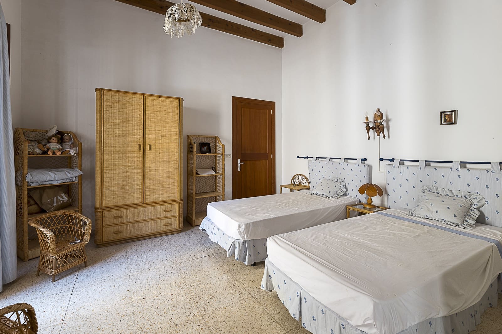 6 bedroom Townhouse for sale in Santanyi with garage - € 1,150,000 (Ref: 9161894)