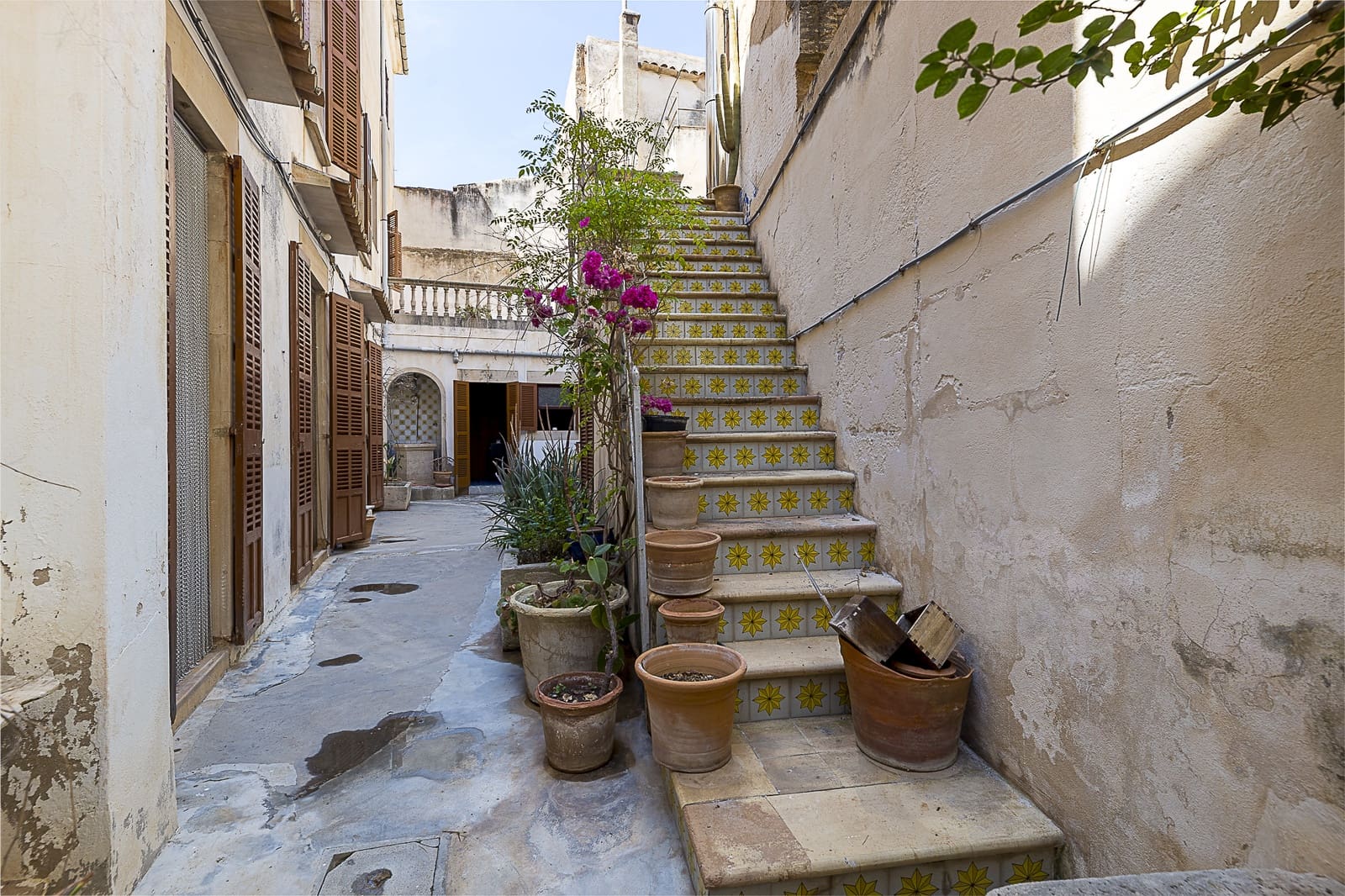 6 bedroom Townhouse for sale in Santanyi with garage - € 1,150,000 (Ref: 9161894)