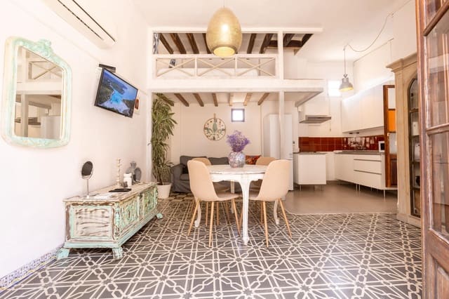 1 soveværelse Lejlighed til leje i El Sindicat, Palma de Mallorca - € 1.500 (Ref: 9161940)
