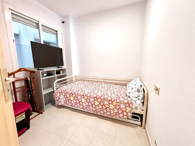 3 bedroom Apartment for sale in L'Arenal / S'Arenal, Llucmajor - € 355,000 (Ref: 9162801)